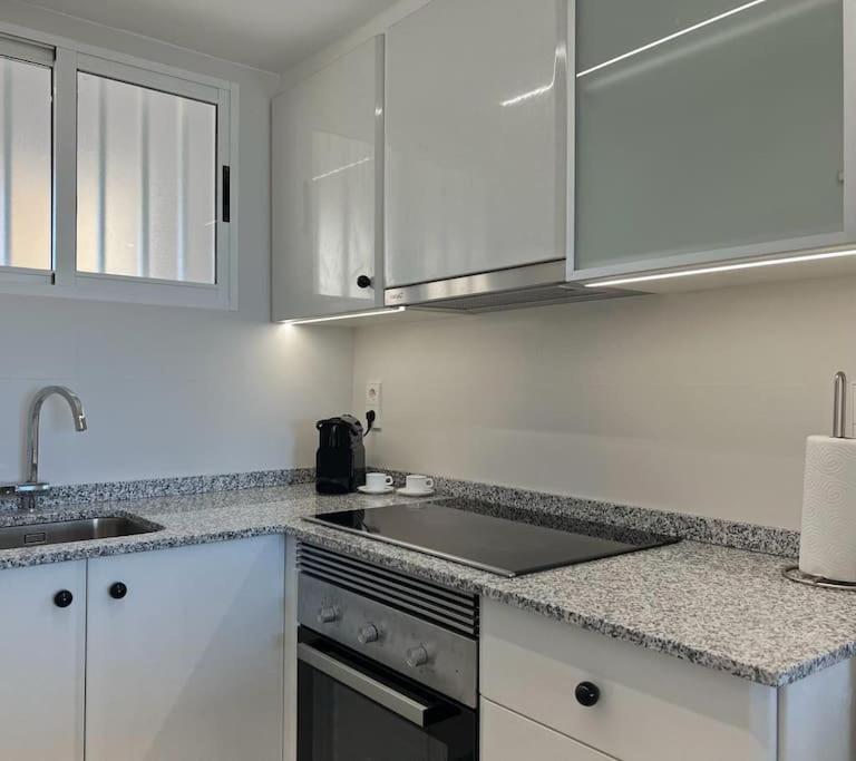Playa de Gandia Apartamento 1ª Linea De Playa - Con Piscina Y Parking מראה חיצוני תמונה