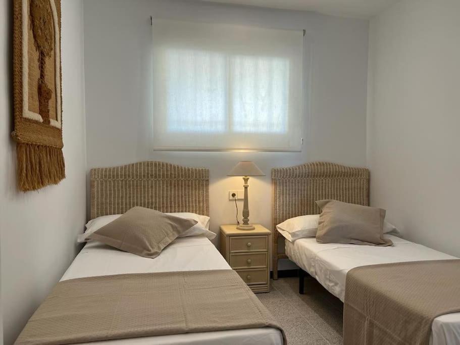 Playa de Gandia Apartamento 1ª Linea De Playa - Con Piscina Y Parking מראה חיצוני תמונה