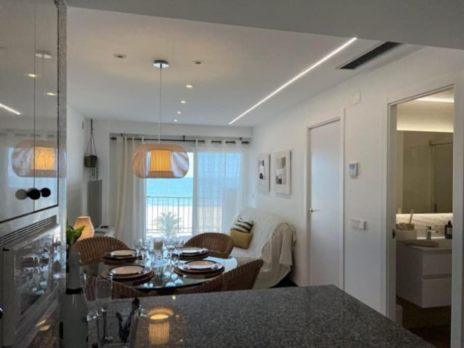 Playa de Gandia Apartamento 1ª Linea De Playa - Con Piscina Y Parking מראה חיצוני תמונה