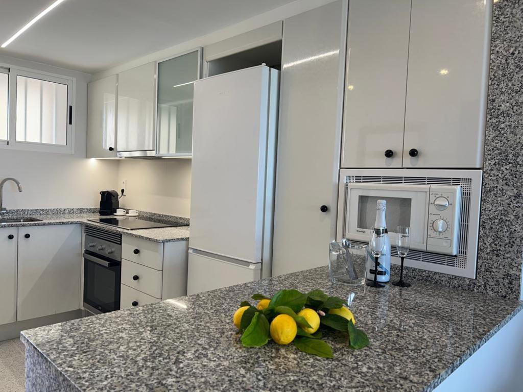 Playa de Gandia Apartamento 1ª Linea De Playa - Con Piscina Y Parking מראה חיצוני תמונה